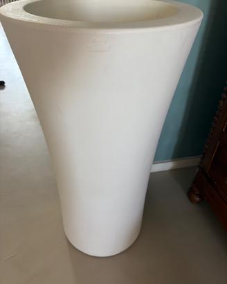 VASO design finitura bianco opaco di VASAR