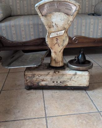 Bilancia Vintage "Vittoria" Anni '50