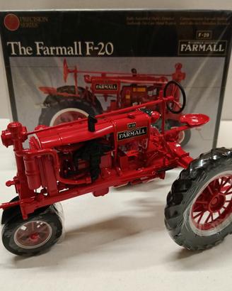 FARMALL F20 RED - scala 1/16 ERTL PRECISION Series