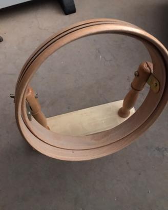 Telaio per ricamo in legno