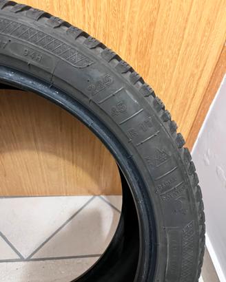 4 Pneumatici Kleber  225/45/17