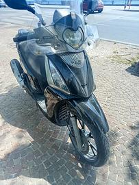 Kymco People 300 GT