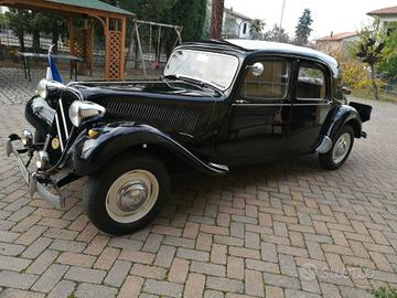 CITROËN TRACION AVANT 