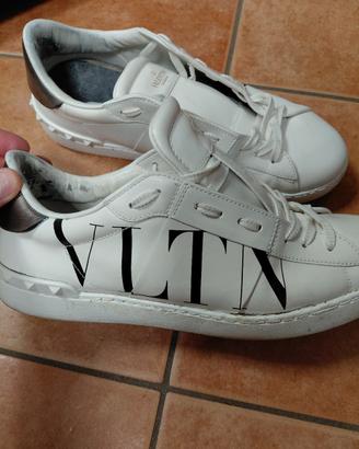 Sneakers Valentino