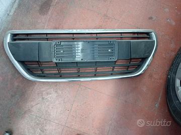 mascherina peugeot 208