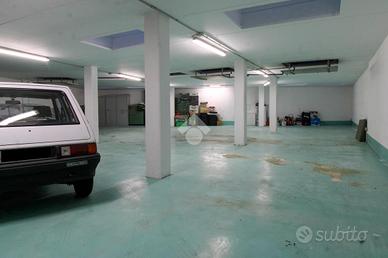 AUTORIMESSA A CHIARI