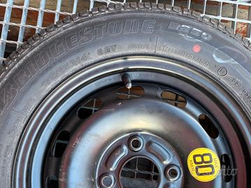 ruotino ford fiesta  2010