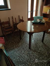  tavolo rotondo allungabile n 4 sedie. no pagament