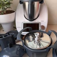 Bimby TM6 come nuovo, usato pochissimo