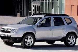 Dacia duster 1.6 benzina + metano