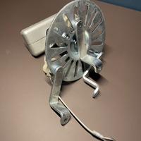 STAFFA DA SOFFITTO UNIVERSALE PER PROIETTORI G&BL