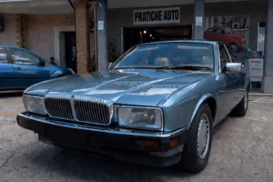 Jaguar Daimler 4.0