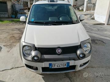 Fiat panda cross 4x4 multijet 