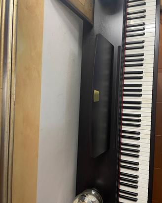 Pianoforte yamaha clavinova