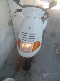piaggio hexagon 