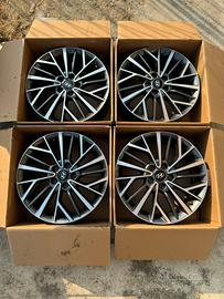 cerchi originali Hyundai r18  5x114.3