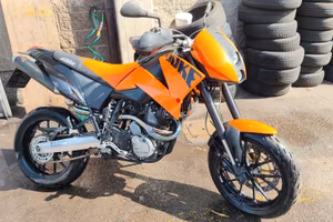 KTM 640 SUPER DUKE