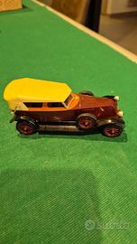 modellino auto d'epoca 