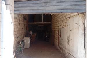 Box di 45 metri alto (dotato di soppalco)