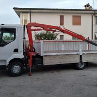 Renault midlum con gru