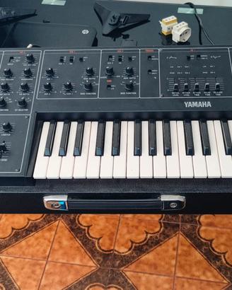 sintetizzatore Yamaha  cs30l