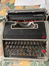 Macchina da scrivere Olivetti lettera DL
