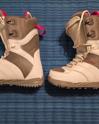 scarponi snowboard taglia 39