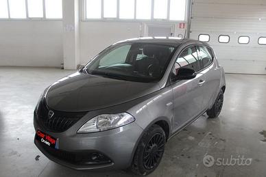 Lancia Ypsilon 1.0 FireFly 5 porte S&S Hybrid...