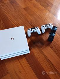 PS4 pro bianca limited edition + 2 pad + basetta
