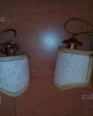 Coppia di lumi in ottone e vetro da parete lume