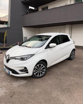 ZOE INTENS R135 CARICA RAPIDA BATTERIADI PROPRIETÀ