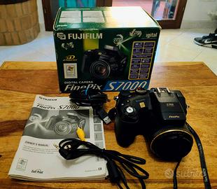 Fotocamera digitale Fujifilm S7000