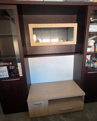 Robusto mobile TV vetrina soggiorno NO IKEA
