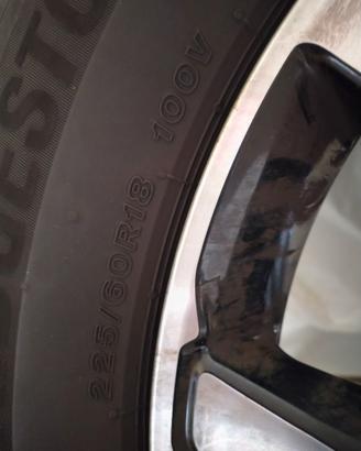 cerchi con gomme per Honda CRV