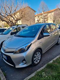 TOYOTA Yaris - 2014