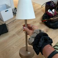 Lampada da tavolo aenza fili