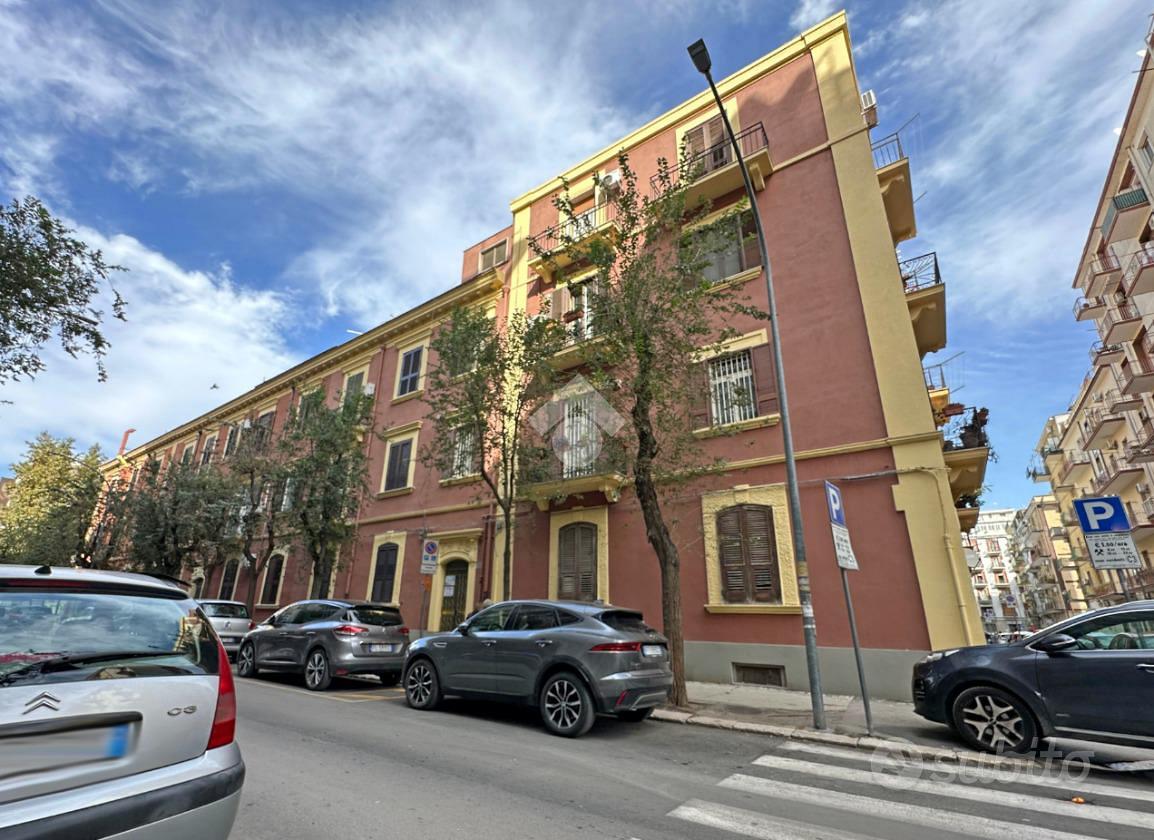 4 LOCALI A FOGGIA