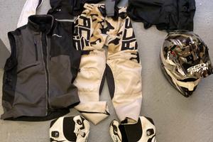 Abbigliamento completo e protezioni enduro cross