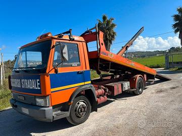 IVECO 79 14 ANNO 91, CARROATTREZZI