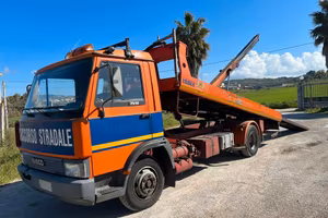 IVECO 79 14 ANNO 91, CARROATTREZZI
