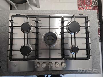 Piano cottura 5 fuochi Hotpoint Ariston