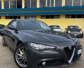 Alfa Romeo Giulia 2.2 Turbodiesel 136 CV AT8 Busin