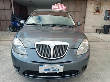 Lancia Ypsilon 1.3 Multijet 16V Argento