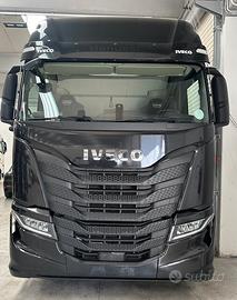 IVECO S WAY 570