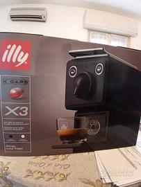 macchinetta per caffè illy X3