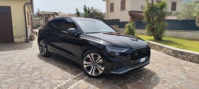 AUDI Q8 50 TDI 286 CV QUATTRO S LINE EDITION
