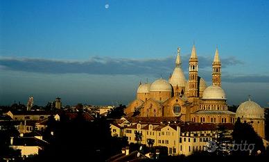 Prestigioso Appartamento di Lusso nel Centro Stori