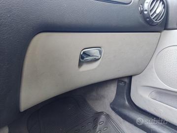 Cassetto portaoggetti ALFA ROMEO 147 del 2005