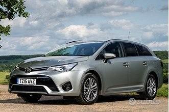 Ricambi toyota avensis