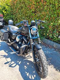 Harley Davidson sportster 883  iron 